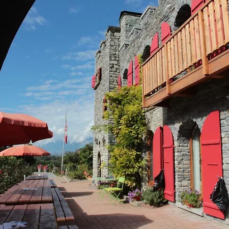 Castel De Daval Couette-café