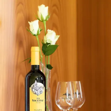 Castel De Daval 4* סייר