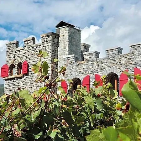 Bed & Breakfast Castel De Daval 4*