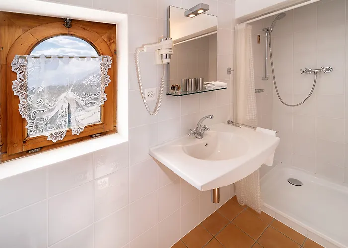 Castel De Daval Bed & Breakfast