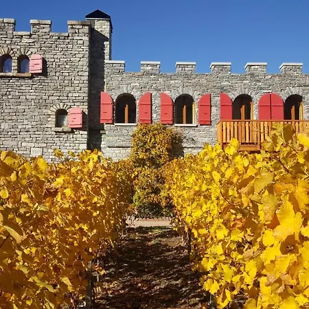 Bed & Breakfast Castel De Daval