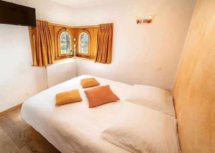 Bed and Breakfast Castel De Daval