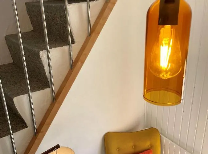 Castel De Daval Bed and Breakfast Σιέρε