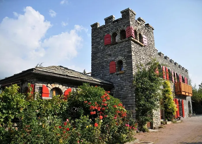 Castel De Daval Oda ve Kahvaltı 4*